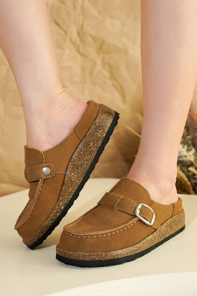 Valmont Clog